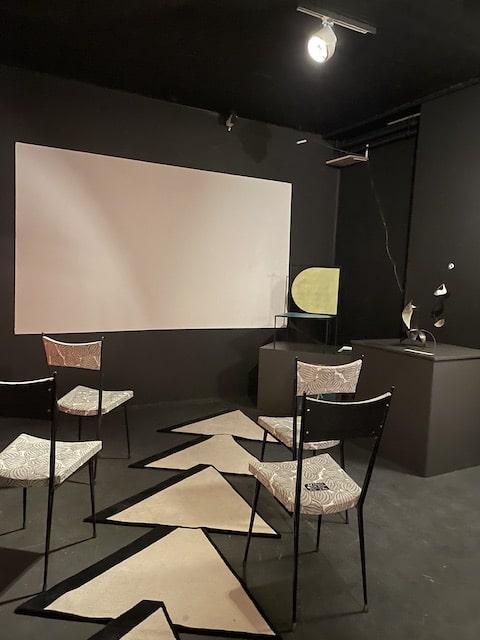 4 chairs