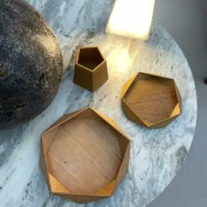 Faceted tray and pencil holder by dorian creation