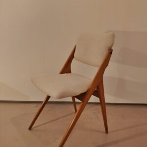 Set of four beech chairs by G.Guermonprez (circa 1950) - Image 3