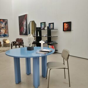 ESA simili leather chair - 4 colors - Nordal (DK)